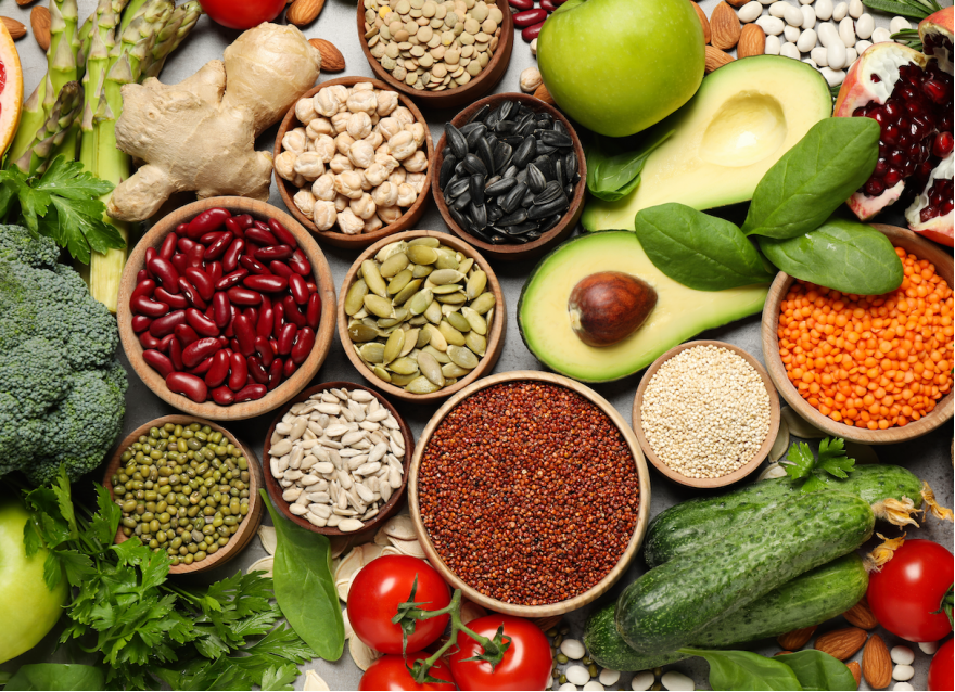 對于糖尿病人來說，飲食與運動哪一項更重要？